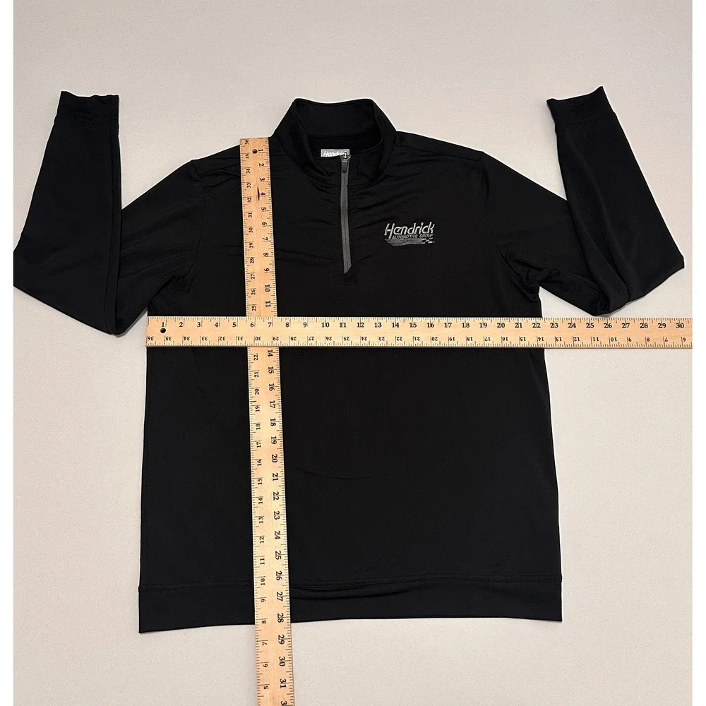 Oobe Hendrick Automotive Group Mens Black Hydrovent Quarter Zip Pullover Large